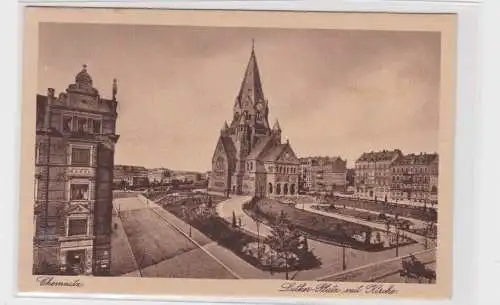 905937 Ak Chemnitz Luther-Platz mit Kirche um 1930