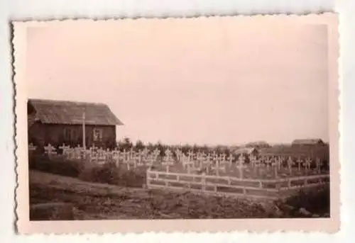 Original Foto Russland Soldatenfriedhof mit Holzkreuzen im 2. Weltkrieg