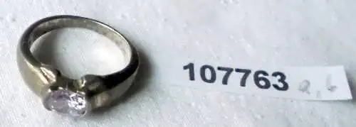 schöner Damen Ring aus 925er Silber mit lila Stein