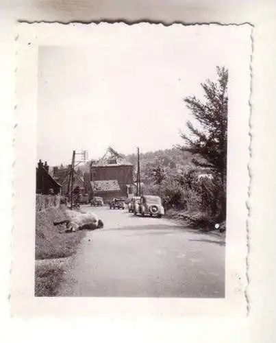 60152 Original Foto todes Pferd auf Strasse in Frankreich im 2. Weltkrieg