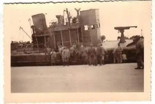 42809 Foto Soldaten U-Boot Schiff Marine Frankreich