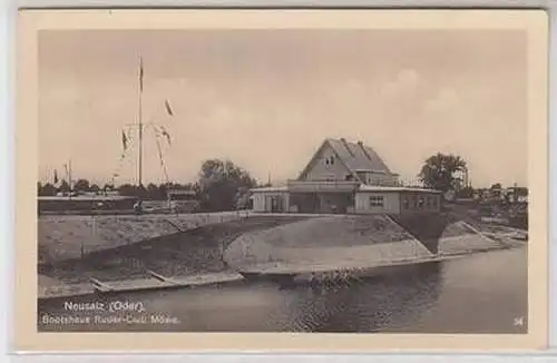 55733 Ak Neusalz (Oder) Bootshaus Ruder Club Möwe um 1930