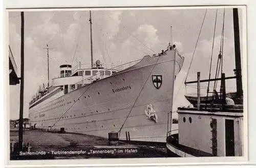 61554 Ak Swinemünde Turbinendampfer "Tannenberg" im Hafen um 1940