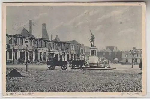 69404 Feldpost Ak Neidenburg in Ostpreussen Markt mit Denkmal 1916