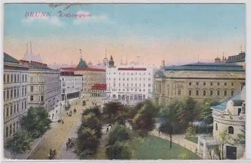 81817 Feldpost AK Brünn - Krapfengasse, Straßenansicht mit Straßenbahn & Kutsche