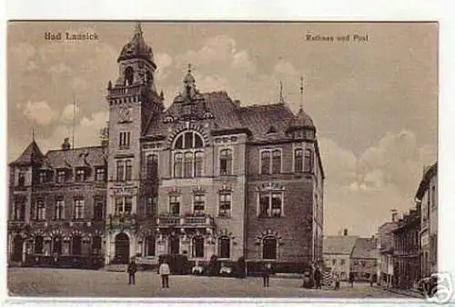 05692 Ak Bad Lausick Rathaus und Post um 1920