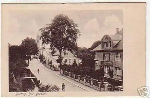 05417 Ak Bretnig Bez. Dresden Strassenansicht um 1920