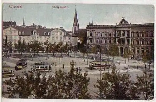 03347 Ak Cassel Königsplatz mit Strassenbahnen um 1920