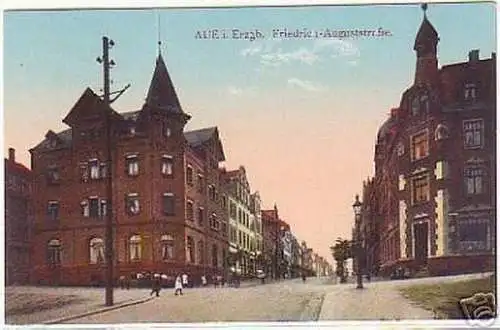 03127 Ak Aue in Sa. Friedrich Auguststrasse um 1920