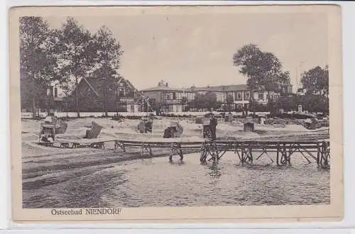 91498 Ak Ostseebad Niendorf Strandansicht um 1930