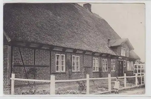 70344 Foto Ak Neumünster Bauernhaus 1926