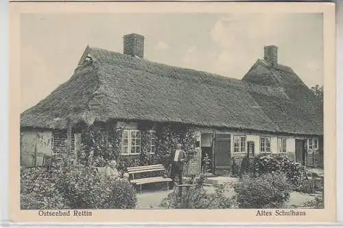 70057 Ak Ostseebad Rettin altes Schulhaus um 1930