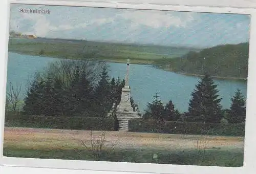 68285 Ak Sankelmark mit Denkmal 1917