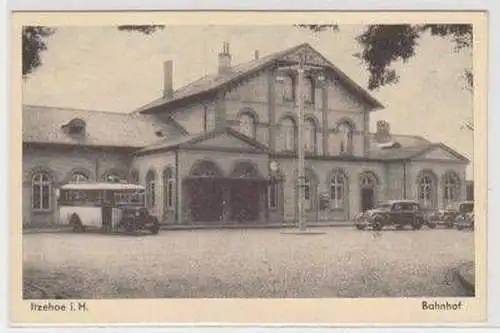 49979 Ak Itzehoe in Holstein Bahnhof mit Autobus um 1930