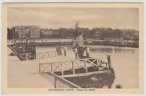 43820 Ak Ostseebad Laboe Hafen mit Mühle 1925