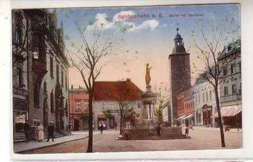 56712 Ak Schönebeck an der Elbe Markt mit Denkmal 1918