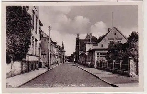 13015 Ak Genthin Poststrasse um 1950