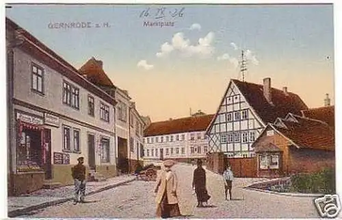 23650 Ak Gernrode am Harz Marktplatz 1926