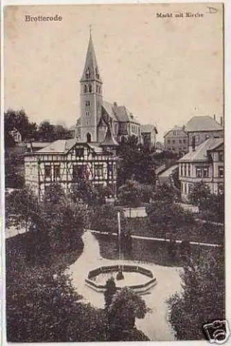 25884 Ak Brotterode Markt mit Kirche um 1910