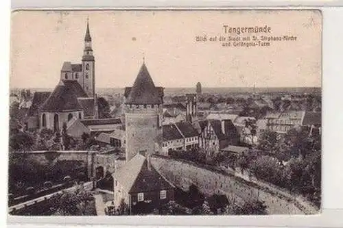 60338 Ak Tangermünde Blick auf die Stadt mit Gefängnisturm um 1920