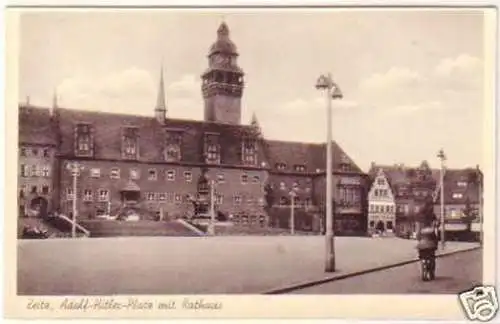 29083 Ak Zeitz Marktplatz mit Rathaus um 1940