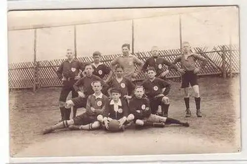 56965 Foto Ak Turnverein TVT Fussball 1921