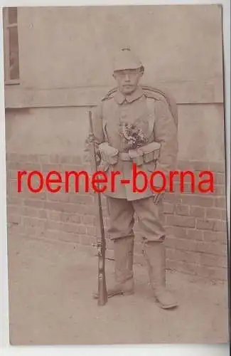 82292 Foto Ak Soldat Infanterie Regiment 107 Leipzig in voller Ausrüstung