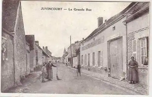 45551 Ak Juvincourt France La Grande Rue um 1915