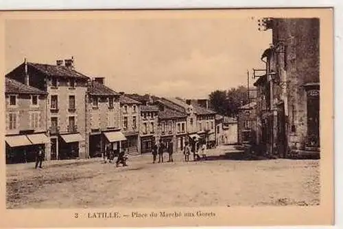 45698 Ak Latille Place du Marché aux Gorets um 1915