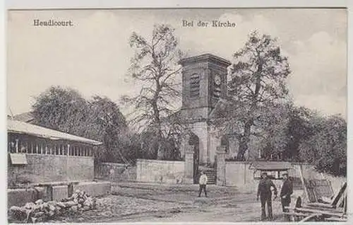 44800 Ak Heudicourt Frankreich bei der Kirche 1.W um 1915