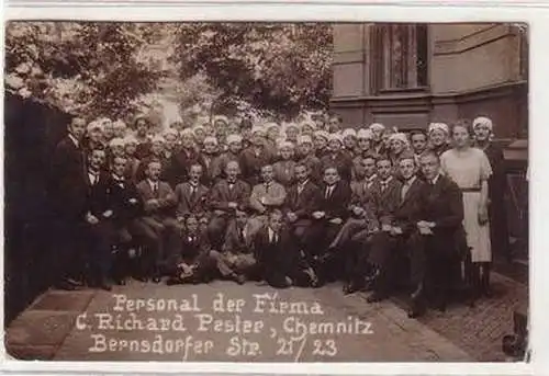 54932 Foto Ak Chemnitz Personal Firma C. Richard Pester Bernsdorfer Str. um 1920