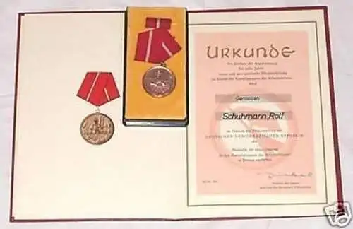 DDR Orden der Kampfgruppen in Bronze Urkunde + Etui