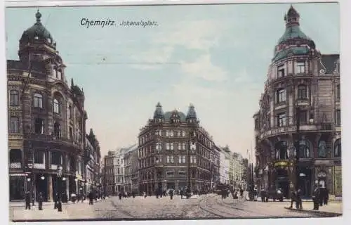 900754 AK Chemnitz - Johannisplatz, Straßenansicht mit Geschäften 1909