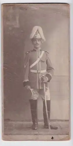 84286 Kabinett Foto Karabinier Borna mit Helm und Säbel um 1915