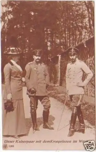 25613 Ak Kaiserpaar und Kronprinz im Westen um 1915