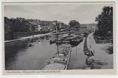 52137 Ak Saarbrücken Saarpartie mit Friedrichsbrücke um 1930