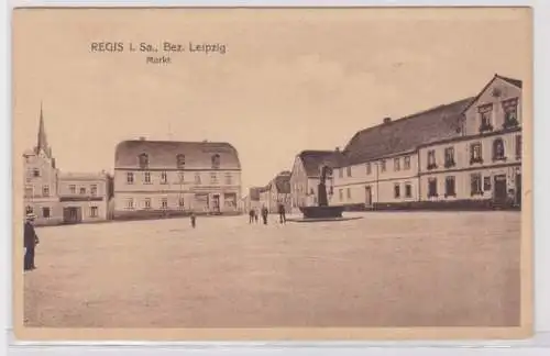 95813 Ak Regis in Sachsen Bez. Leipzig Marktplatz mit Brunnen um 1920