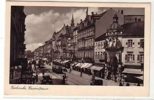 41603 Ak Karlsruhe Kaiserstrasse mit Verkehr um 1940