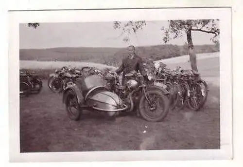 07981 Foto Seitenwagenmotorrad mit Zigarre 2. Weltkrieg