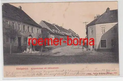 72986 Ak Königsbrück Kriegerdenkmal mit Schlossstrasse 1905