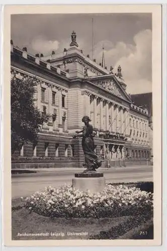 97470 Ak Reichsmessestadt Leipzig Universität um 1940