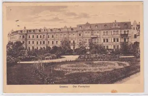 16078 Ak Dessau der Funkplatz 1927