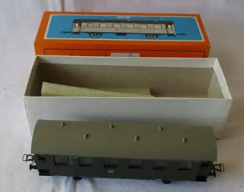 Modelleisenbahn PREFO Packwagen Pwi 32 DR Spur H0 OVP (168001)