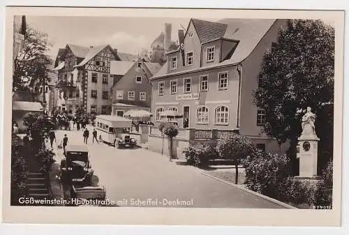 30964 Ak Gößweinstein Hauptstraße mit Scheffel-Denkmal um 1940