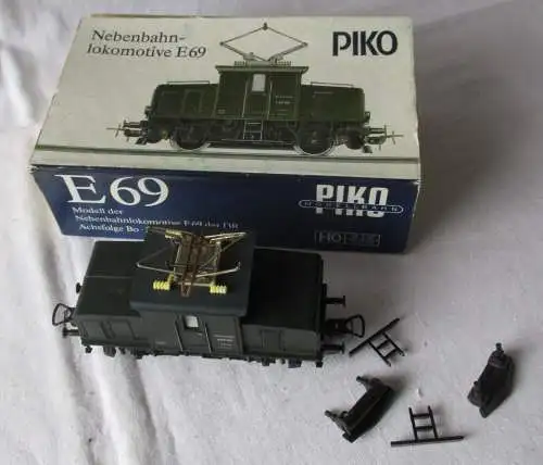 Modelleisenbahn PIKO Nebenbahnlokomotive E 69 Spur H0 OVP (167875)