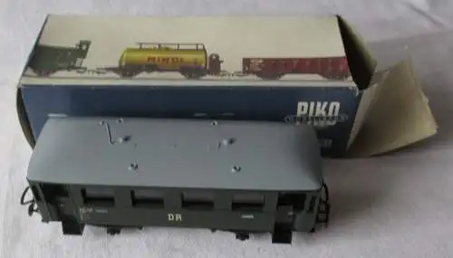 Modelleisenbahn PIKO Personenwagen Aussichtswagen DR Spur H0 OVP (168125)