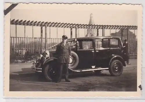 68495 Foto AK Auto Oldtimer Leipzig zur Messe vor russischer Kirche 1939