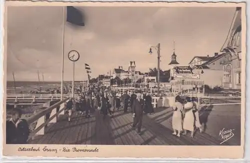 907172 Ak Ostseebad Cranz Die Promenade 1936