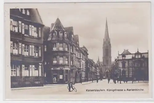 42979 Ak Kaiserslautern Königstrasse und Marienkirche 1927