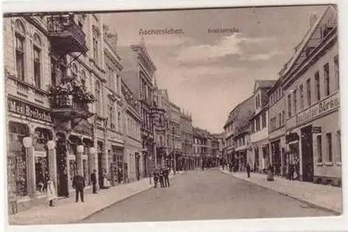 57293 Feldpost Ak Aschersleben Breitestrasse mit Geschäften 1917